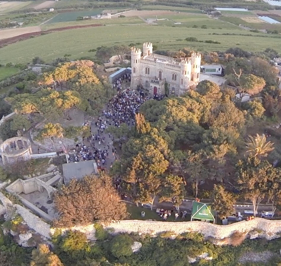 Virtu Castle